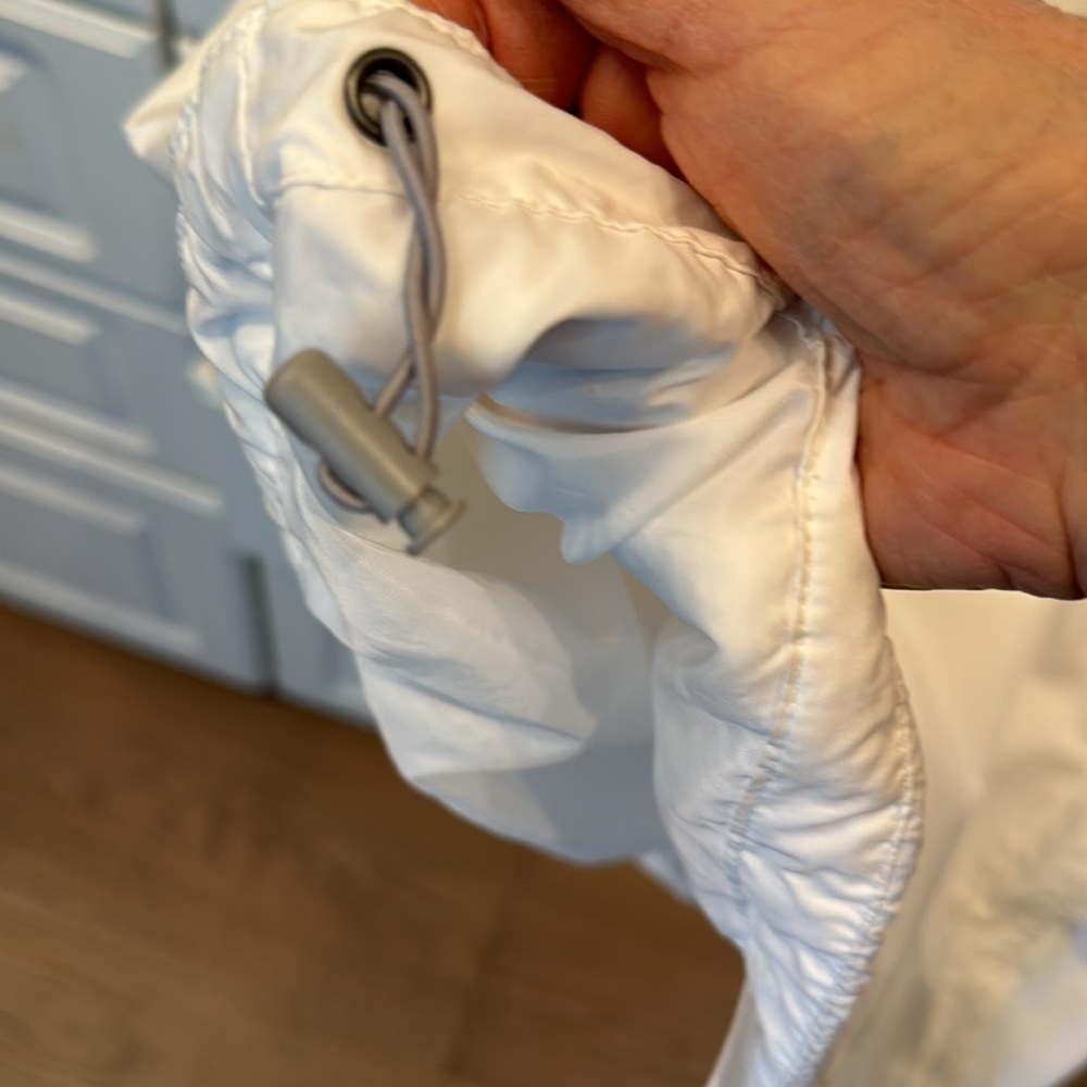 Columbia lightweight white hooded jacket - Picture 6 of 6